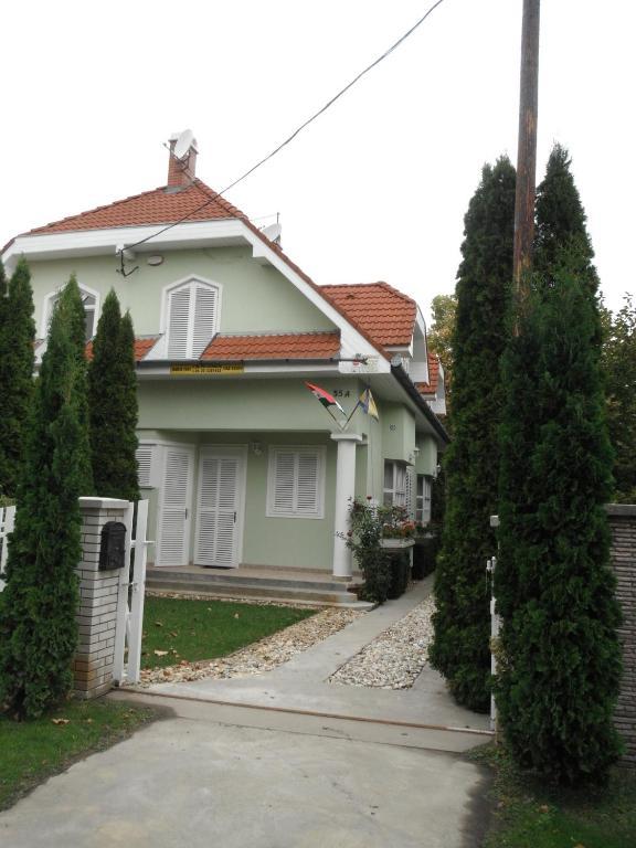 Csokonai Guesthouse Zamárdi Exterior photo